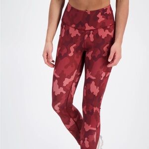 027EA.- Endeavor Athletic JESSICA LEGGING. Size XL